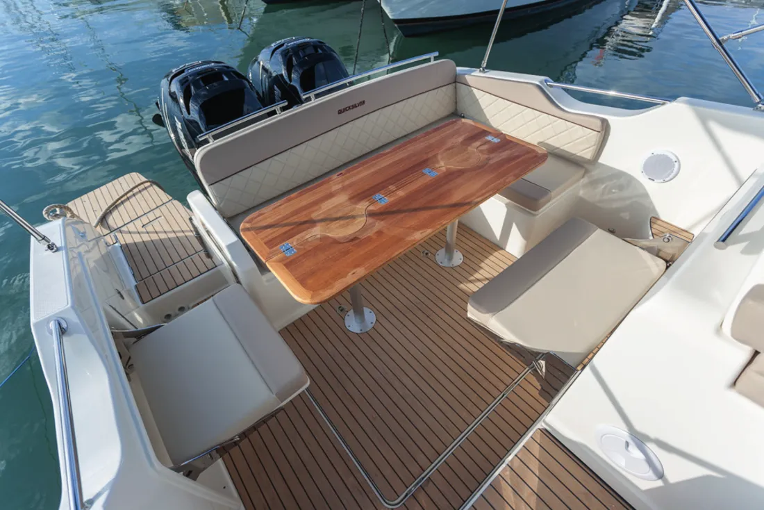 El Mojo — Quicksilver 875 Sundeck — 4
